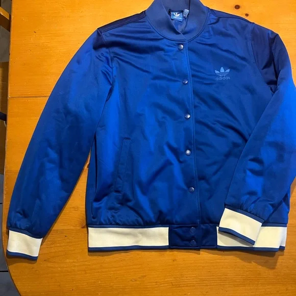 COPY - RARE! Woman’s Adidas bomber jacket by ALLESSANDRO MILITO. - Picture 5 of 6